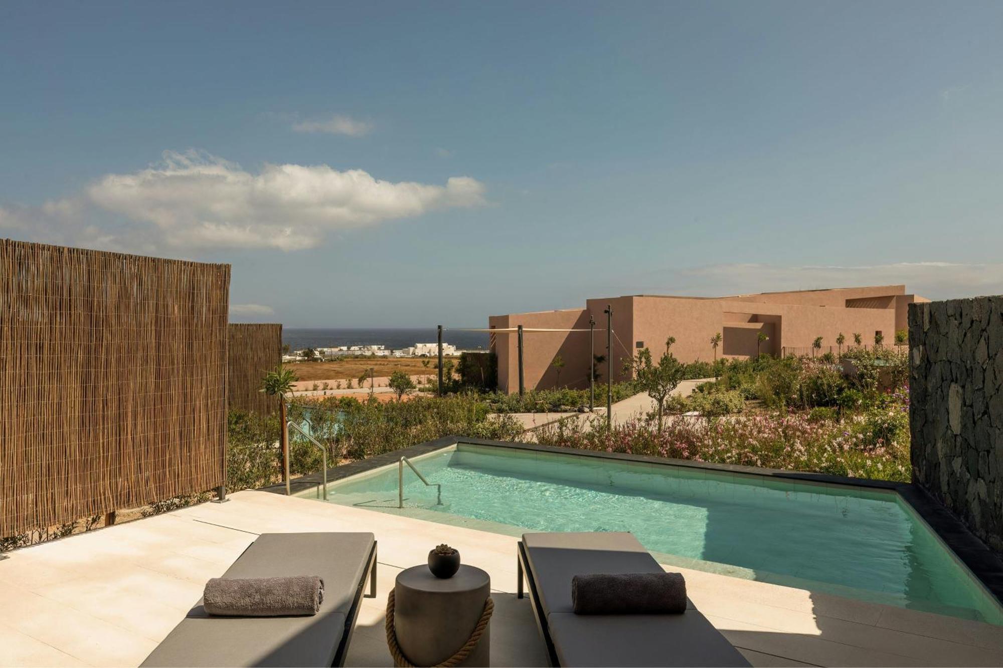 Domes Novos Santorini, Autograph Collection Hotel Oia  Exterior photo